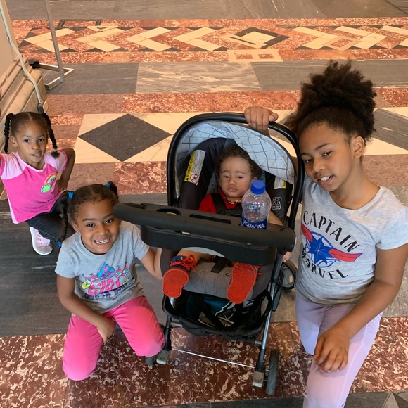 Meet your Posher, Kiaya - Picture 3 of 4